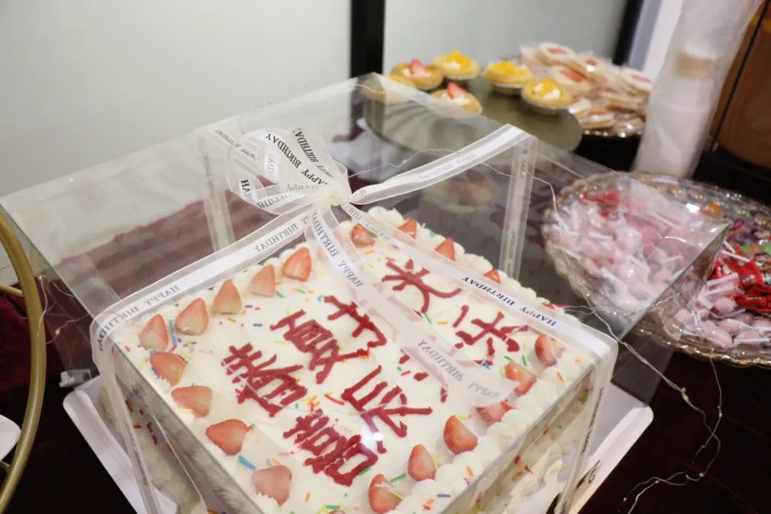 春夏拾光，喜辰共樂 | 將軍陶瓷集團(tuán)第二季度員工生日會(huì)圓滿舉辦！(圖6)
